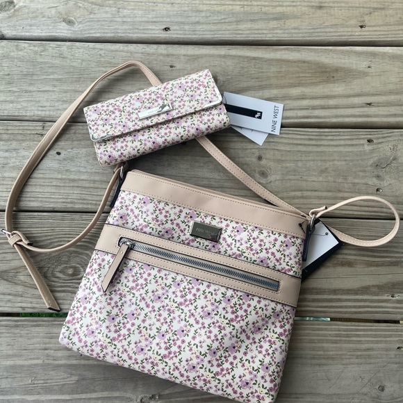 Nine West Purse And Clutch - Picture 4 of 8